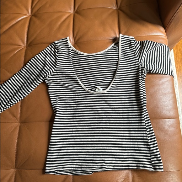 Strip Shirt from h&m - Picture 2 of 3